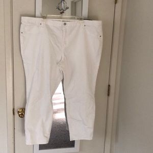 Ava & Viv white cropped jeggings